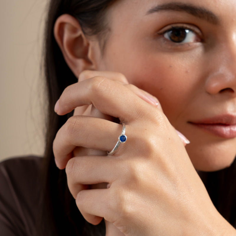 14k Blue Sapphire Hammered Twinkle Ring