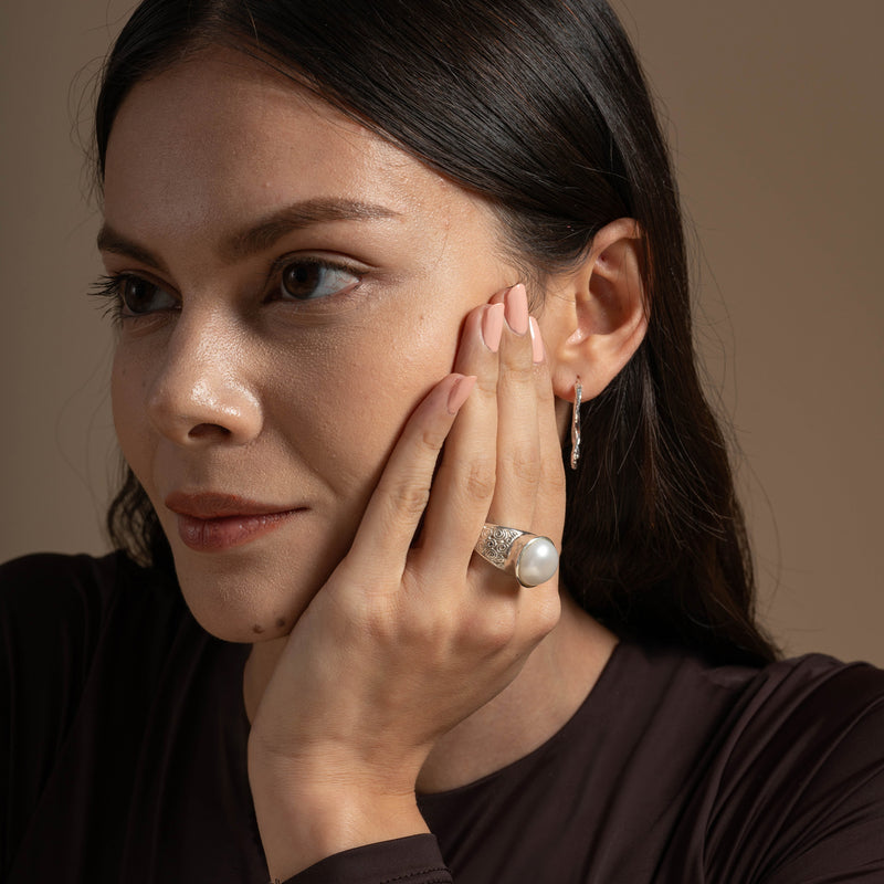 Spiral White Freshwater Pearl Ring