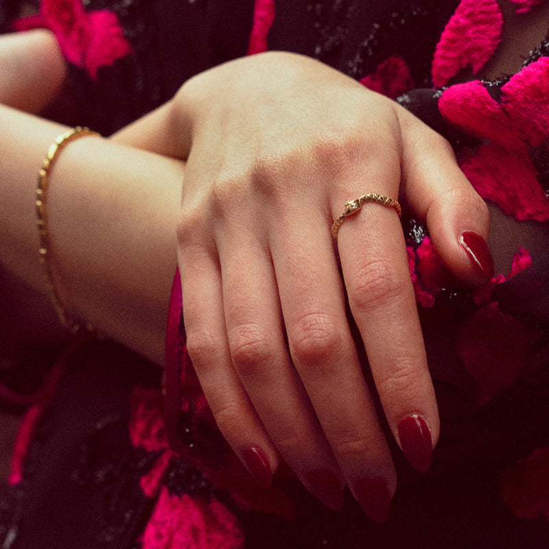 14k Fearless Snake Diamond Twinkle Ring