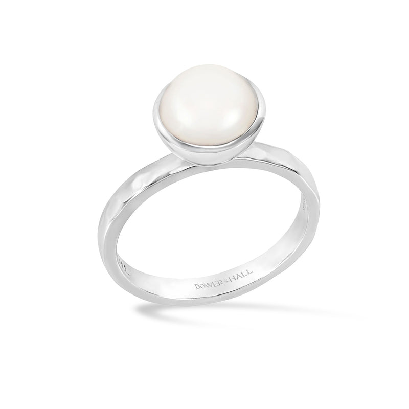 8mm White Pearl Hammered Twinkle Ring