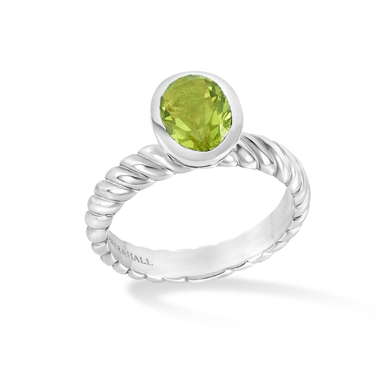 TWR88-S-PERI-Dower-and-Hall-Sterling-Silver-Oval-Peridot-Twist-Twinkle-Ring-1